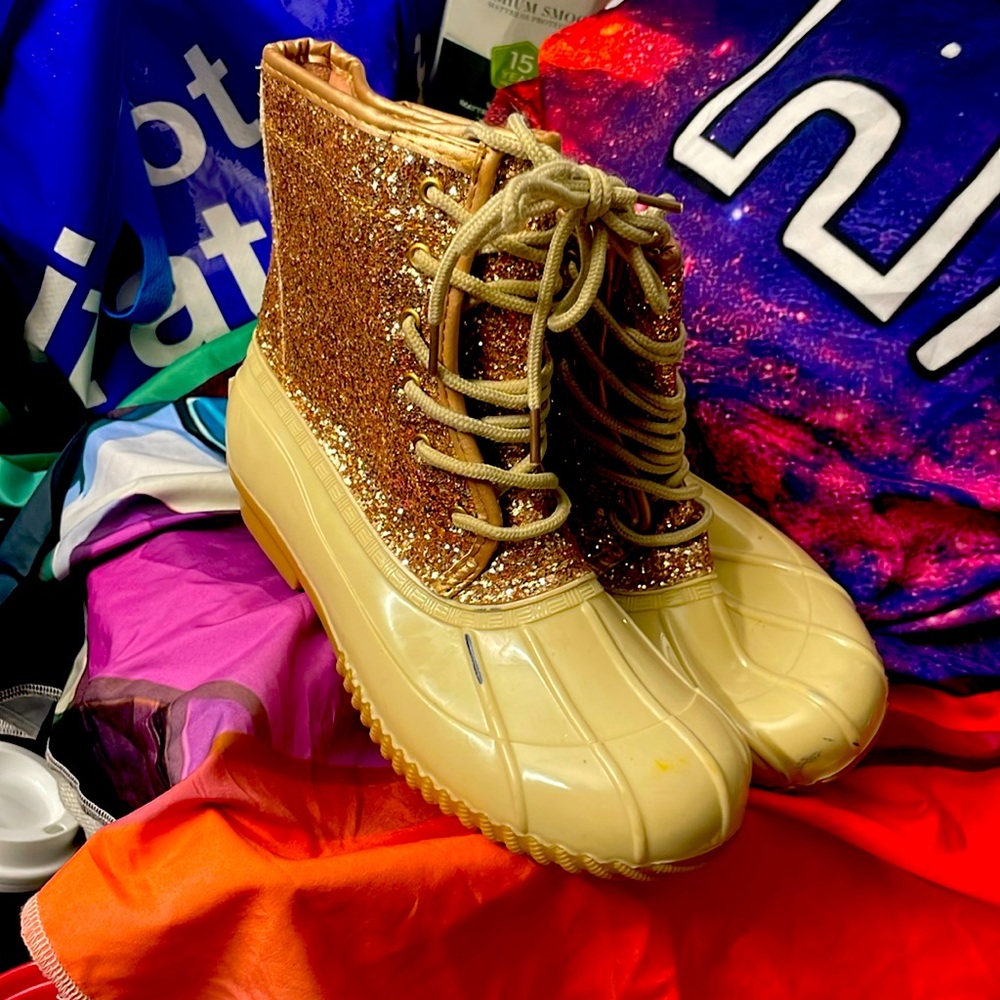 women’s glitter duck boots sz 7